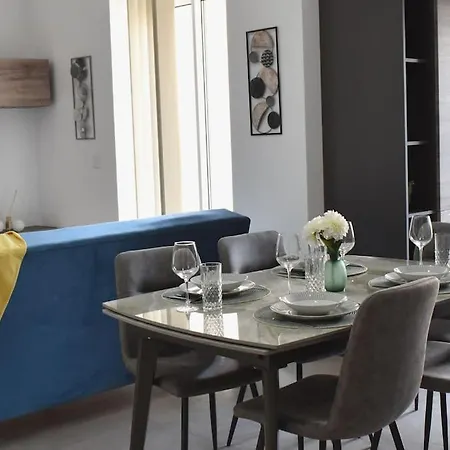 Appartement New Modern Two Double Bedroom