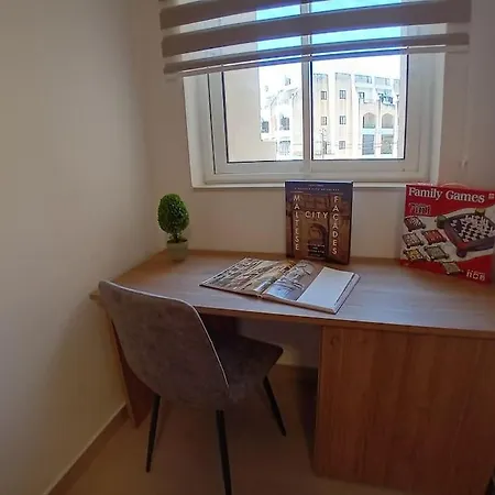 New Modern Two Double Bedroom