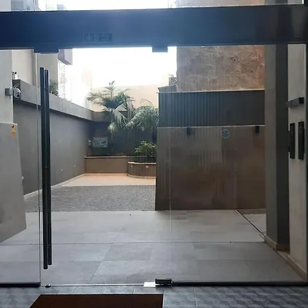 Apartamento New Modern Two Double Bedroom St. Paul's Bay